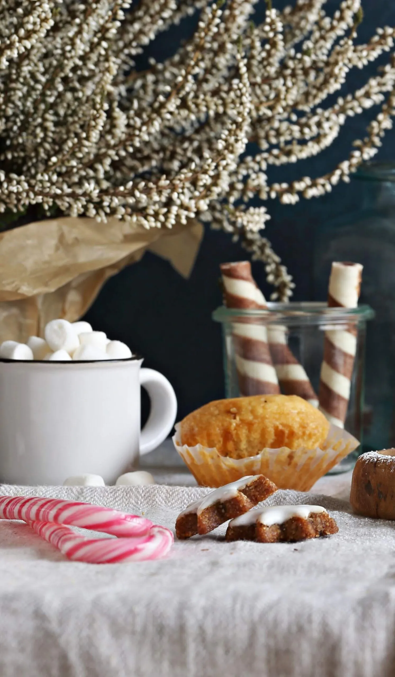 holiday christmas table setting